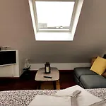 Apartamento Up & Down By Beds76 Ruan