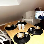 Up & Down By Beds76 Apartamento