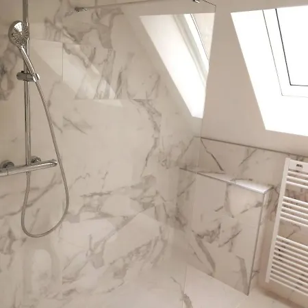 Up & Down By Beds76 아파트