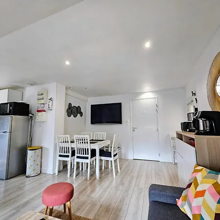 Up & Down By Beds76 Апартаменты